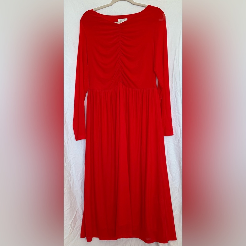 ON 34 th. Chic Red  Long Sleeve , NWT on